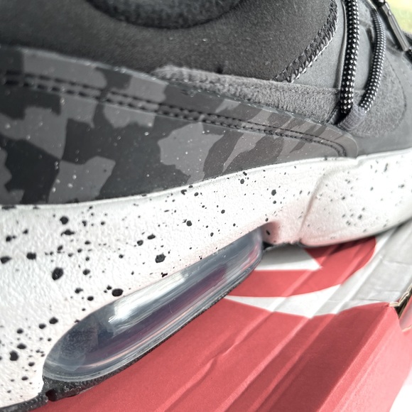 W Nike Air Max Viva - Picture 8 of 13